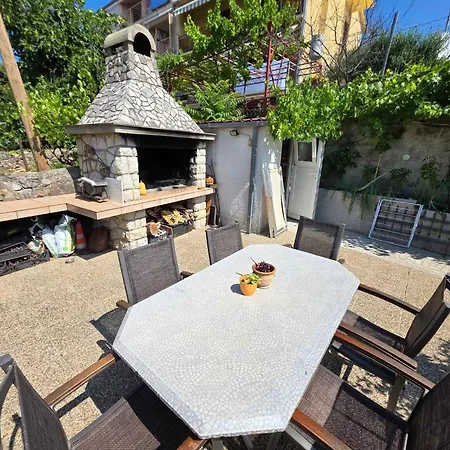 In 13840 Apartment Crikvenica