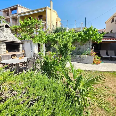 Apartment In 13840 Crikvenica